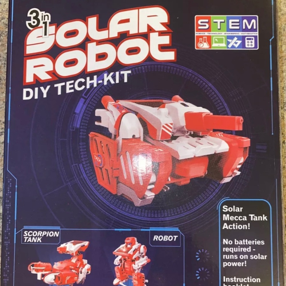 STEM Tech Kit Solar Robot Do It Yourself Ages 8+